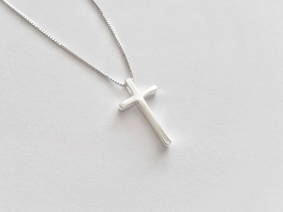 極簡風。 925純銀 十字架項鍊 鎖骨鍊 基督 福音 客製化禮物 第5張的照片
