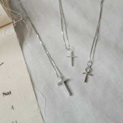 極簡風。 925純銀 十字架項鍊 鎖骨鍊 基督 福音 客製化禮物 第7張的照片