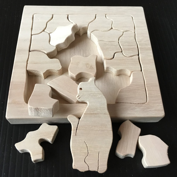 木製 にゃんこジグソーパズル A-12　12cm×12cm 2枚目の画像