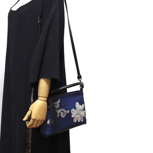 Chiwa ページnanaobag リザード　スミレ こちらのバッグはNANAOBAGでは定番中の定番で | ブログ