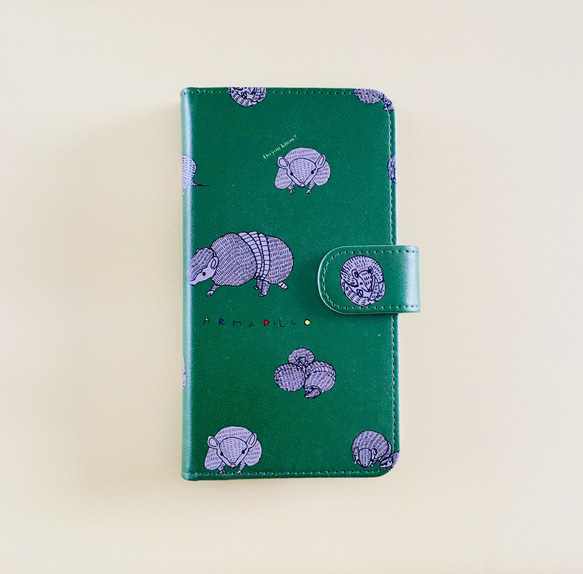 アルマジロとセンザンコウの手帳型スマホケース　深緑【iPhone/Android】 2枚目の画像
