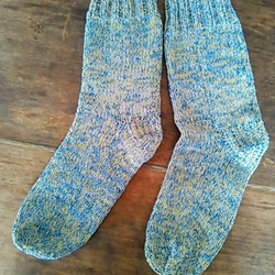 綿１００％・手編み靴下♪ソックス・冷房対策にも（青ｘ黄） 1枚目の画像