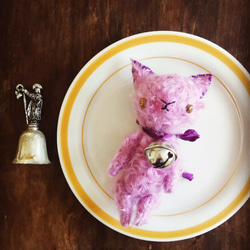 ハンドメイド*モヘアの紫の猫*グラスアイ 1枚目の画像