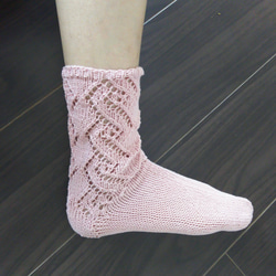 コットン１００％・ピンクの手編み靴下♪ソックス♪冷え対策♪夏糸 3枚目の画像