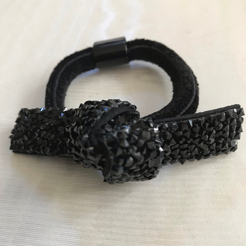 Vカットラインストーン リボン ヘアゴム 黒 ヘアゴム Ruban N 通販  