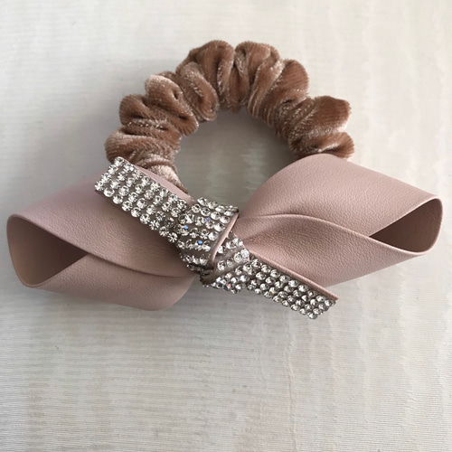 未使用級　acca ドレスポニー　ピンク　ヘアゴム　リボン　ラインストーン 未使用級 acca ドレスポニー ピンク ヘアゴム リボン ライン