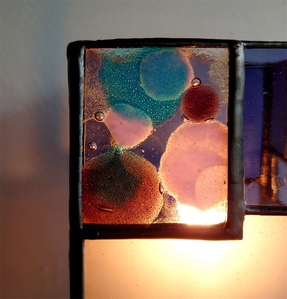 置き型ガラスランプシェード -青系水玉- ・灯具付き 5枚目の画像