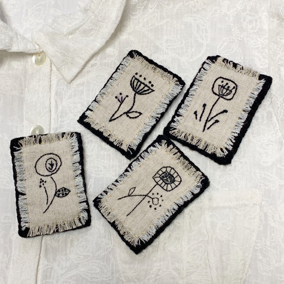 白いトップスに似合う麻糸刺繍ブローチお花 6枚目の画像