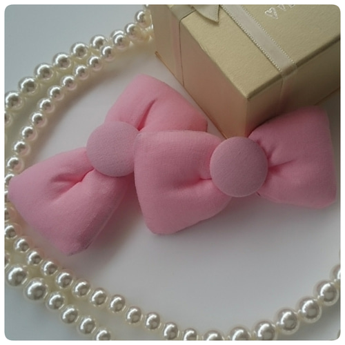 キティ　ダイカット　クッション　ピンクリボン　いちご　ベア　ピンク　タグ付き キティ ダイカット クッション ピンクリボン いちご ベア ピンク