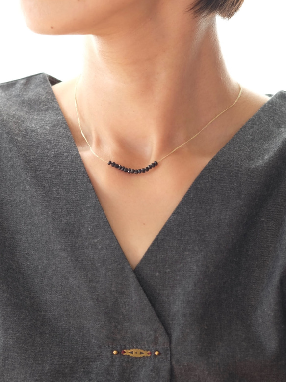 Line necklace/Black spinel 1枚目の画像