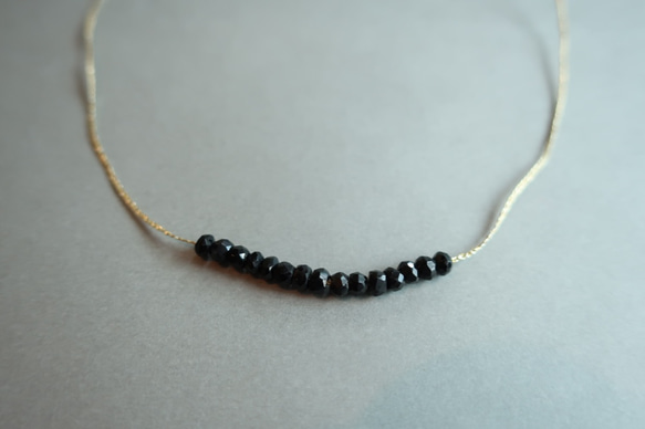 Line necklace/Black spinel 3枚目の画像