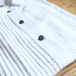 Pintuck band collar shirt / white 1枚目の画像