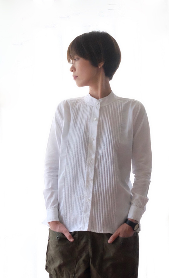 Pintuck band collar shirt / white 2枚目の画像