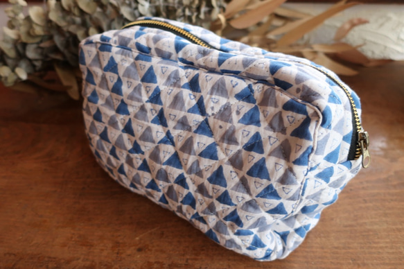 hand print quilting pouch / no3 2枚目の画像