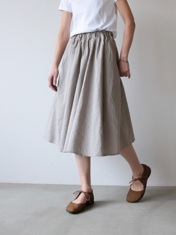 Linensilk skirt / light gray 1枚目の画像