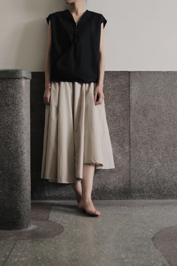 Pechu skirt / light beige 5枚目の画像