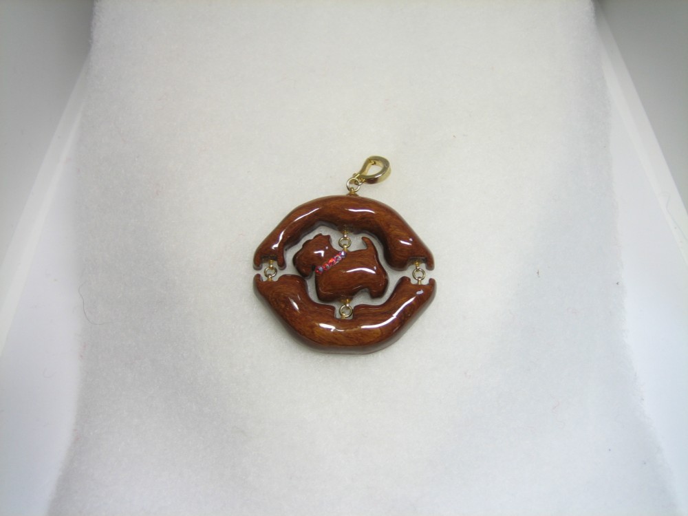 木製　ペンダントトップ　（　テリヤ　）