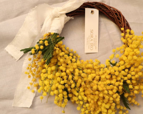ミモザドライフラワーハーフリース ◇ドライフラワーリース◇spring natural◇ミモザ◇プレゼント