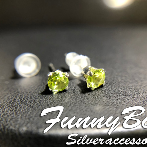 ✨「木漏れ日を纏う」ペリドット×シルバー925ピアス ✨ ピアス 