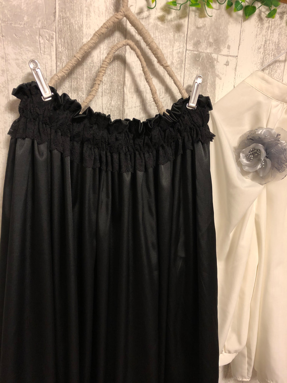 フォーマル黒サテンレースギャザースカート 2枚目の画像
