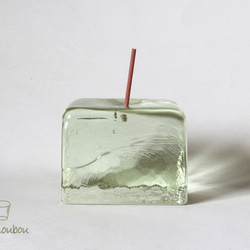 リサイクルガラスのお香立て　角　若菜色 5枚目の画像