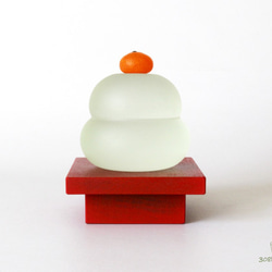 しっとりガラスの鏡餅 赤 6枚目の画像