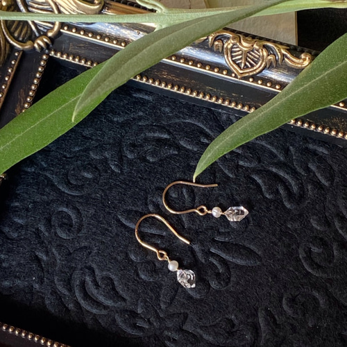 K14GFハーキマーダイヤモンド×淡水パールピアス 《イヤリング変更可