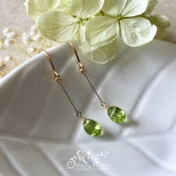 カラーオパールのシャンデリアピアス 虹色のシャンデリア…14kgfエチオピア産オパール×ブルームーンストーン