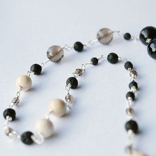 【いろいろアレンジ】スモーキークォーツの天然石ロングネックレス いろいろアレンジ】スモーキークォーツの天然石ロングネックレス