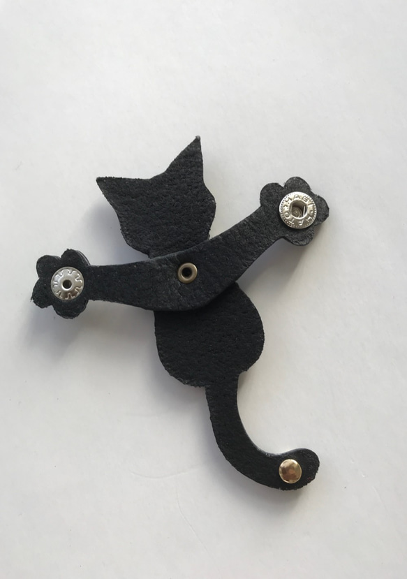 黒猫（くろにゃん）ホルダー　色々使えるマルチなホルダー♪猫好きさんへのプレゼントにも！ 7枚目の画像