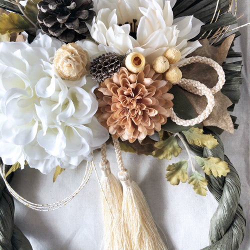 お正月飾り しめ縄リース ナチュラル アーティフィシャルフラワー 白