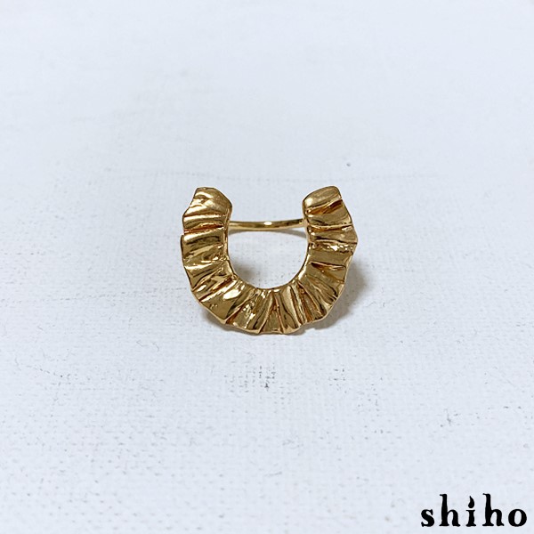 フリルを表現したリング【ruff ring(gd)】