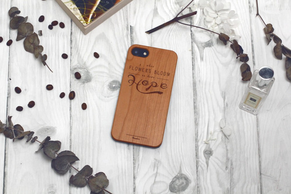 [フレンド]の選択の贈り物 - 木製iPhoneの携帯電話シェル 1枚目の画像