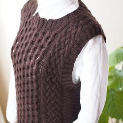 【Creema限定】ヤク100%　チョコブラウンベスト 1枚目の画像