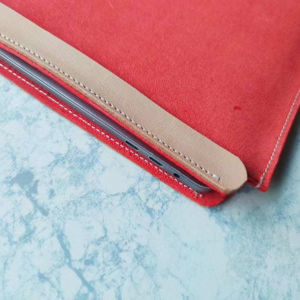 本革　ヌメ革　ブッテーロ カラー　床革　PCスリーブケース 　ラップトップ　macbook pro surface 3枚目の画像