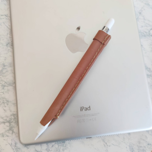 本革ヌメ革 レザーiPadケース Apple Pencilポケット付き 本革ヌメ革レザー昭南ベンズのiPadケース ナチュラル 生成り