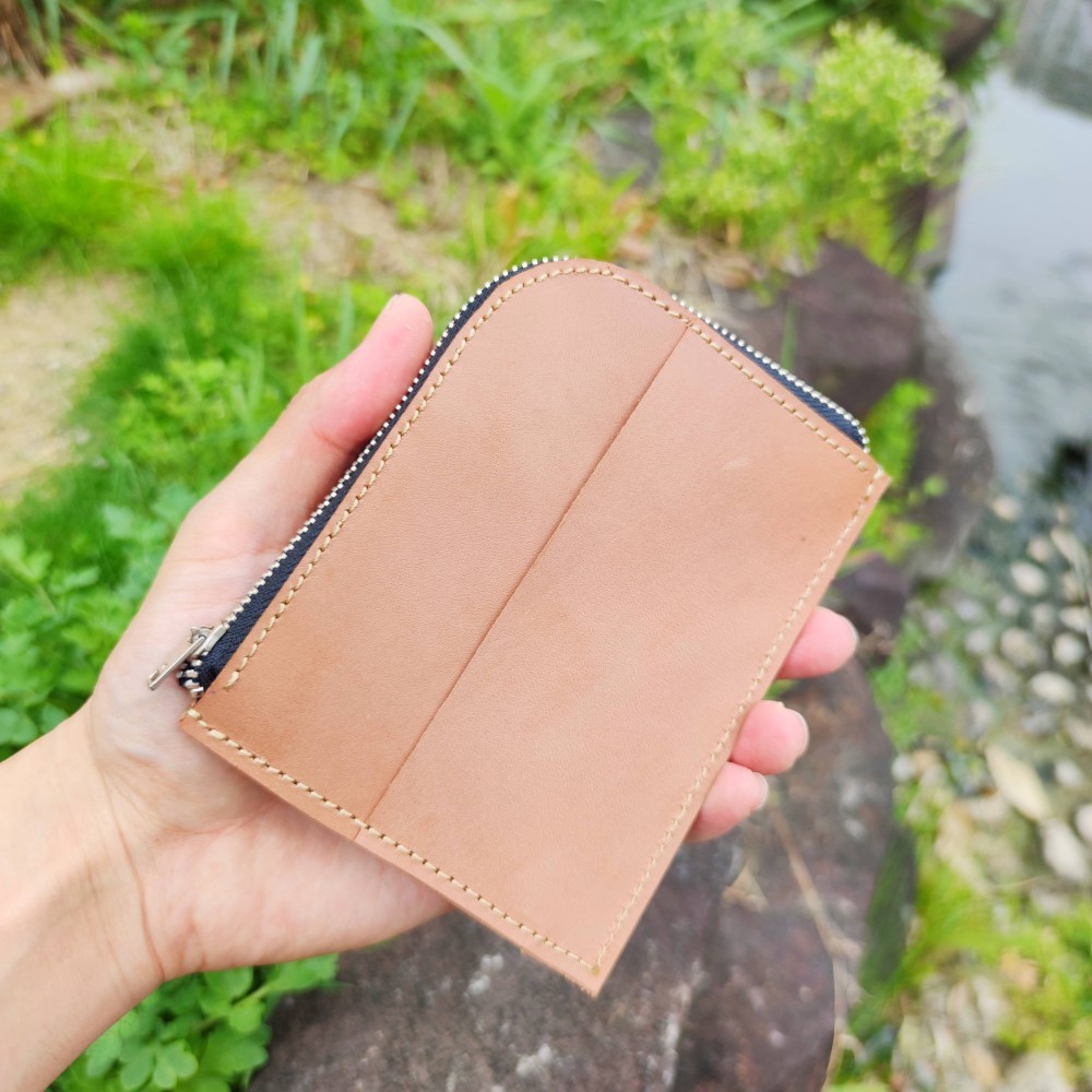IL BISONTE イルビゾンテ 長財布 三つ折り SCW009 PO0001 NA178B