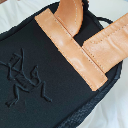 リュック バックパック 鞄のリペア ショルダーハーネス レザーカスタム  