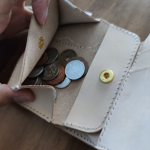 ベルトループミドルウォレット 極厚ヌメ革 本革 昭南ベンズ 生成り経年  