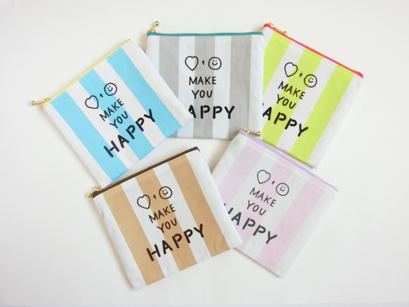 【Sky Blue】Smile Flat Pouch 第5張的照片