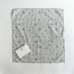 [Sky Gray] Large Handkerchief Full of Stationeries 第3張的照片