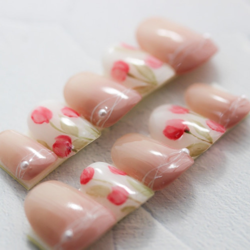 春ネイルチップ☆blanche☆チューリップネイル☆ ネイルチップ