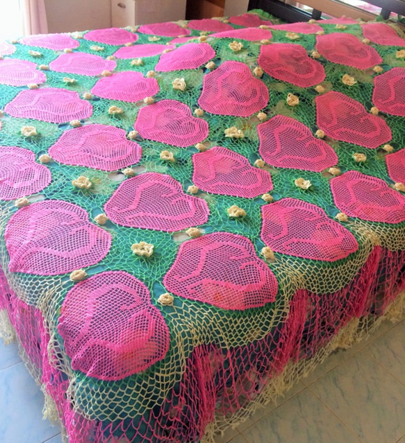 ピンクハート/手編みのベッドカバー/ソファーカバー/かぎ針編みのベッドカバー/手編み 7枚目の画像