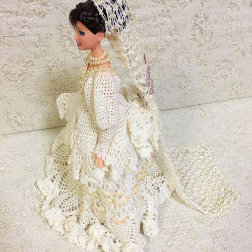 ドール服/バービー服/編み物/ハンドメイド/白ウエディングドレス 2点