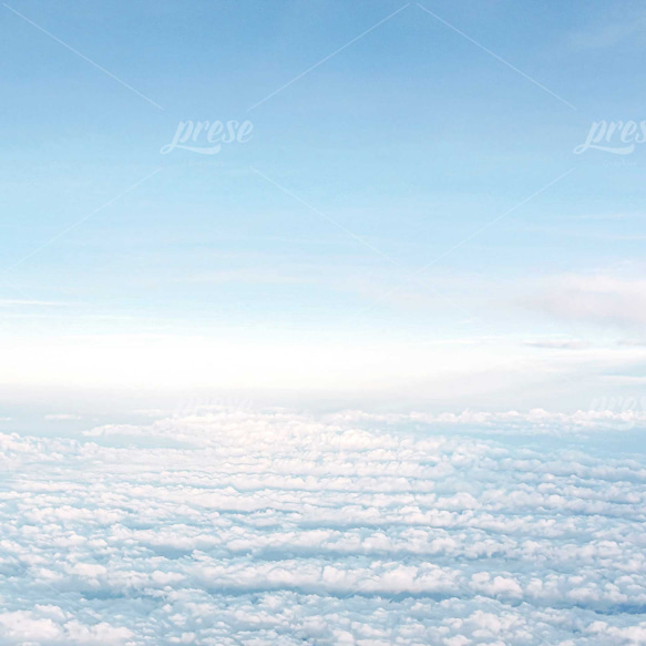 オーバーザクラウド、空に浮かぶ雲と地球の大気 5枚目の画像