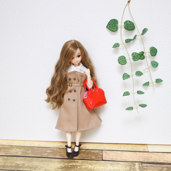 ドール服　トレンチワンピース 1枚目の画像