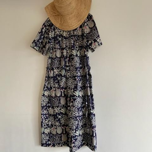 専用です。 リバティ生地使用　ヨシエ　ネイビー　ワンピース リバティ Yoshie ネイビー ワンピース ワンピース fuki18e 通販