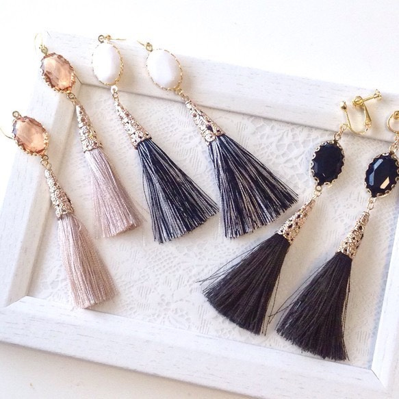 【1180】タッセルピアス／イヤリング タッセルピアス イヤリング ピアス（フック・チェーン） Rikaro 通販