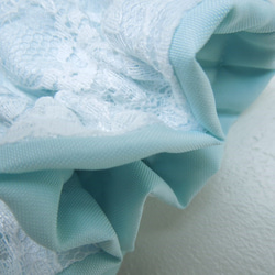 アイスブルー☆透き通るような水色が涼しげなお花柄のチュ－ルレースを重ねた巾着ポーチ:受注製作です 5枚目の画像