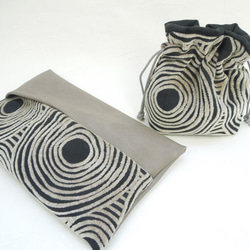 ふっくらモケットのグレージュ・サークル模様がお洒落なコロンとした巾着ポーチ:受注製作です 10枚目の画像